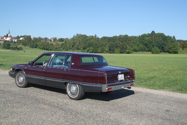 Cadillac Fleetwood Sixty Special 1992